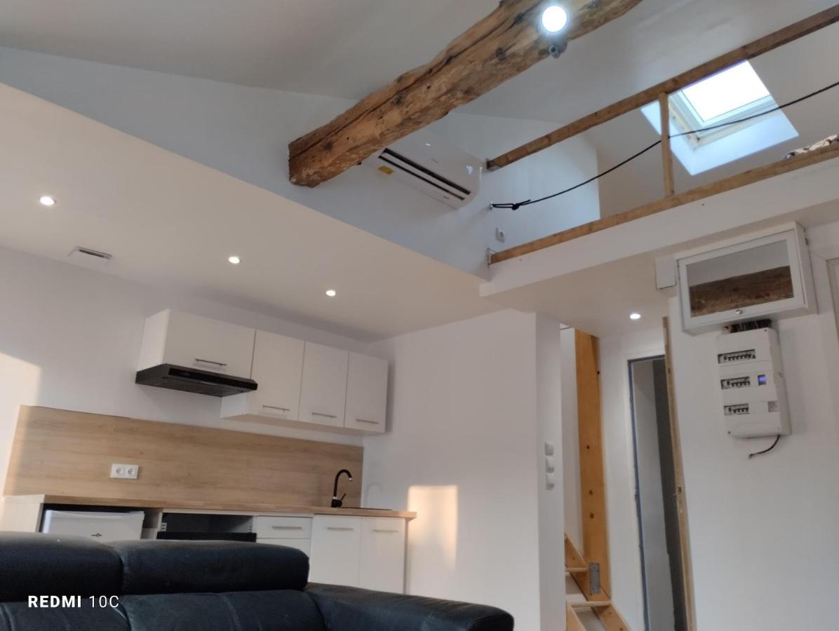 La Chrysalide Apartment La Crau Ngoại thất bức ảnh