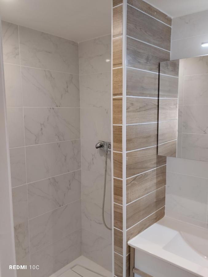 La Chrysalide Apartment La Crau Ngoại thất bức ảnh