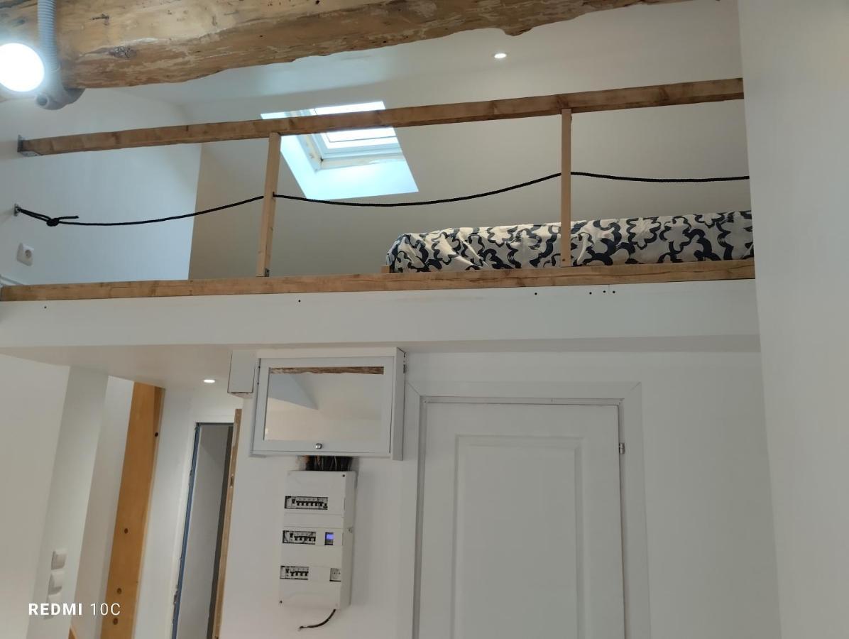 La Chrysalide Apartment La Crau Ngoại thất bức ảnh