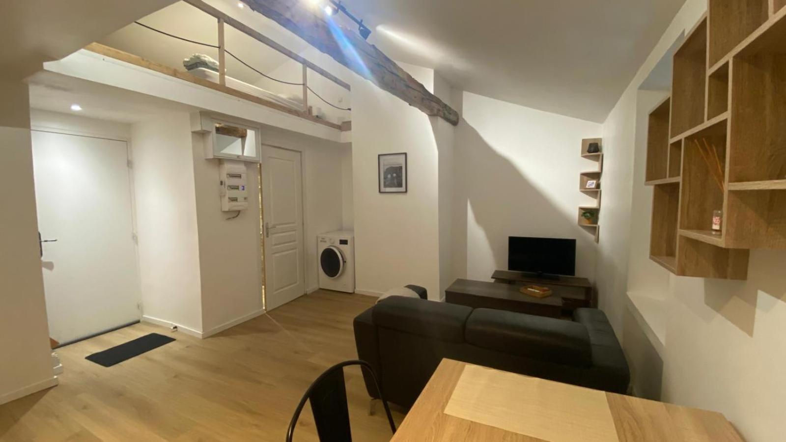 La Chrysalide Apartment La Crau Ngoại thất bức ảnh
